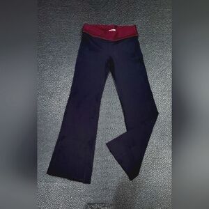 (PH8) Bebe Sport Black/Maroon Foldover Pants - Size Small.